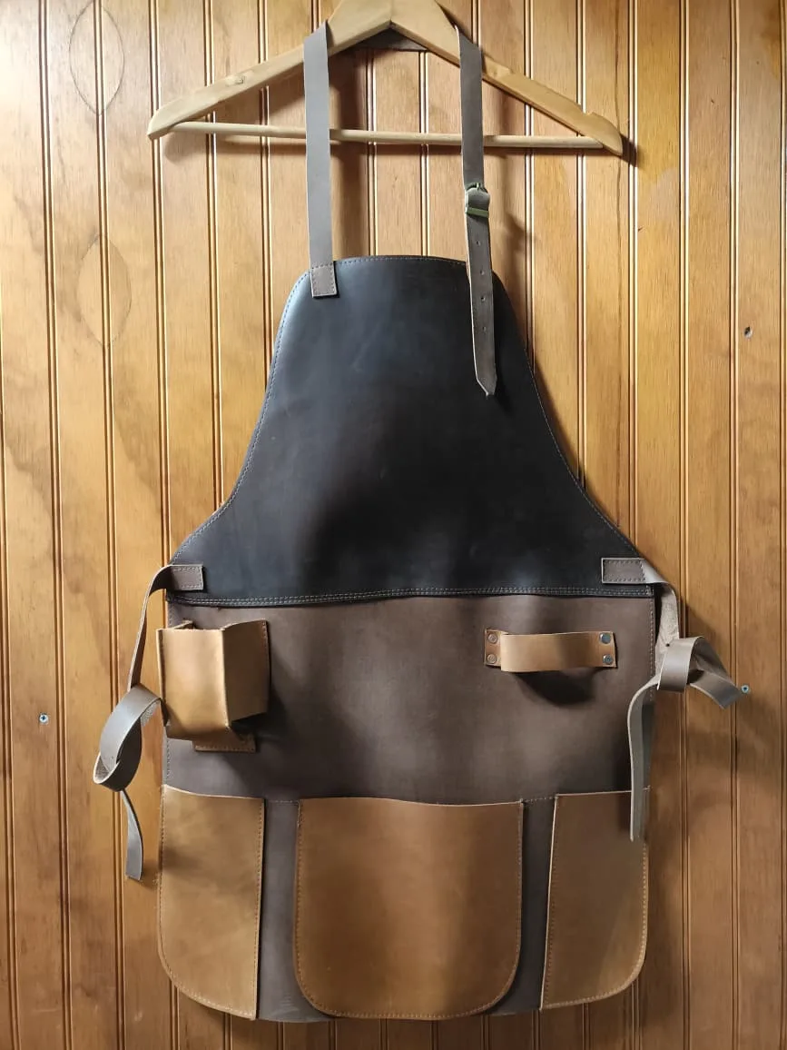 Pechera de cuero Capataz — Cuero natural vacuno premium